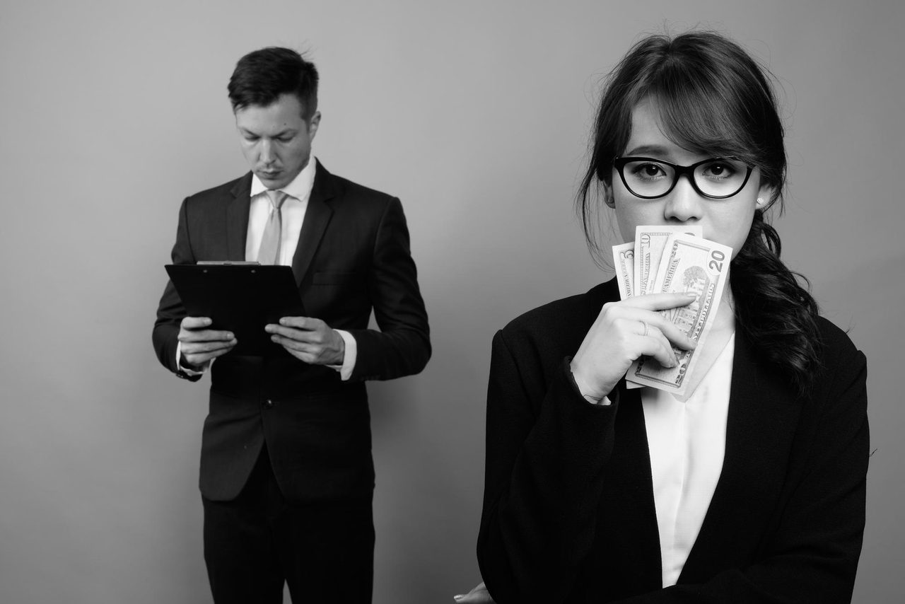 AI Agents That Make Money with Minimal Effort