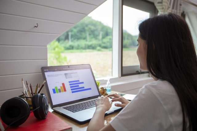 Beginner's Guide to Google Analytics - How Does It Work