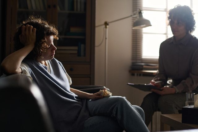 Can AI Replace Psychologists? 3 AI Anxiety Coping Tips