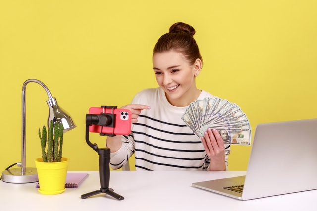 Create Viral, Monetizable AI Short Videos Under $2 for TikTok, YouTube Shorts and Reels