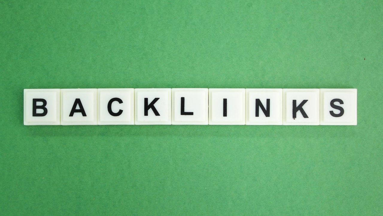 Free Backlink Checker - Discover Who's Linking to Your Website &amp