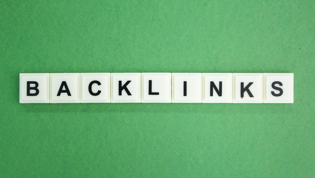 Free Backlink Checker - Discover Who's Linking to Your Website &amp