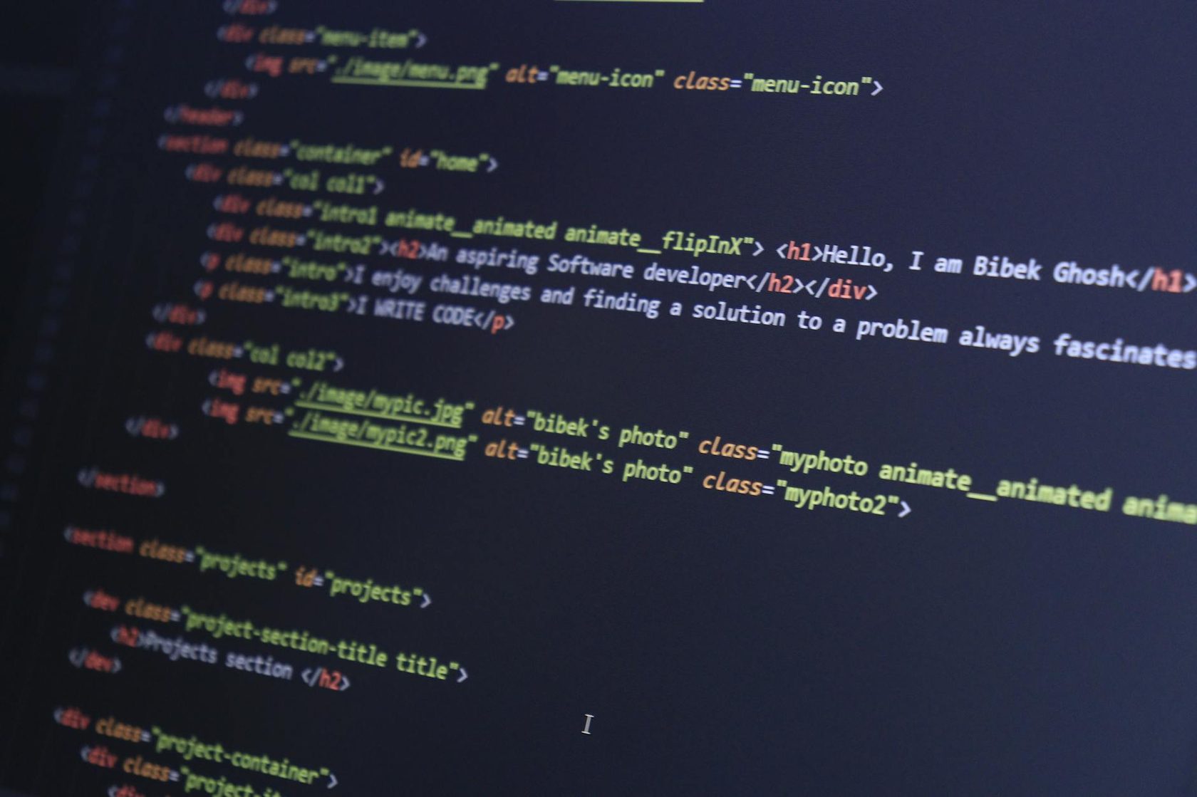 How to Create Links in HTML – Tutorial with Examples (2026)