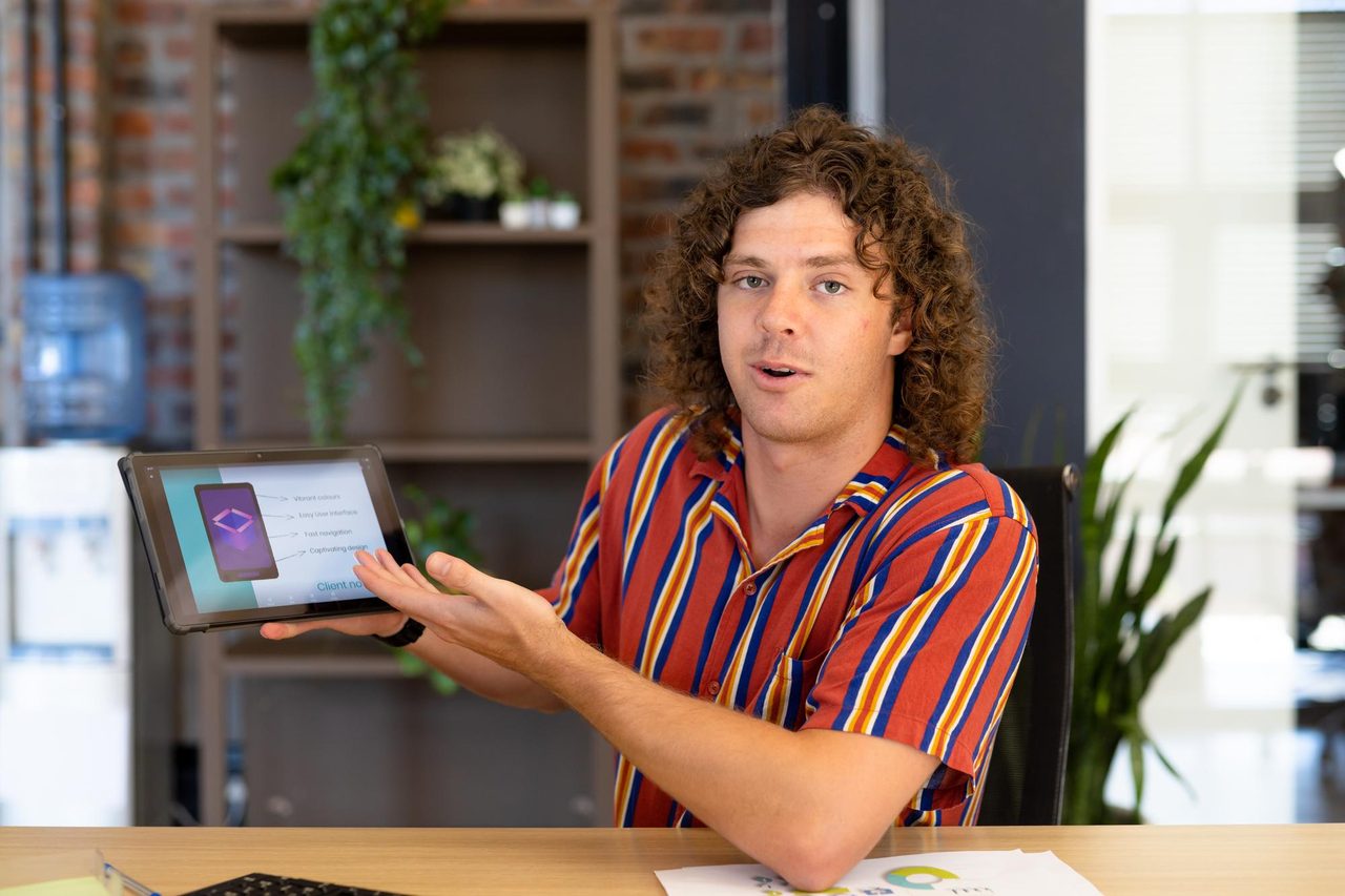 Paid Ads Specialist Meta - Expert Guide to Meta Ads Strategy, Optimization & ROI
