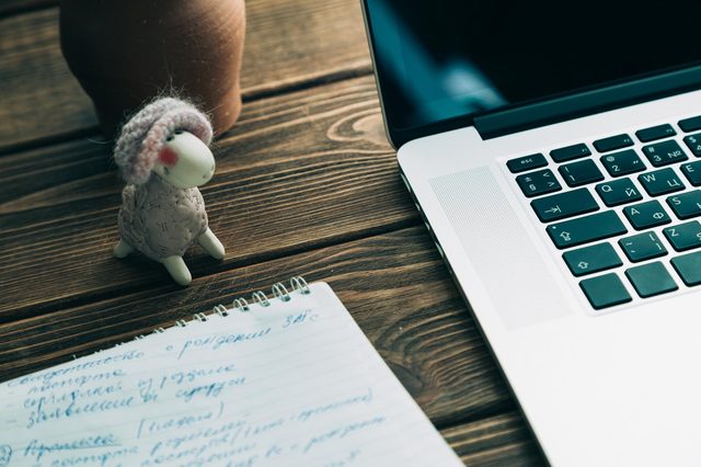 Sora 2 Prompt Guide - How to Write Better Prompts for AI Video Generation