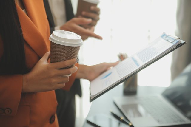 Starbucks Case Study - Marketing Strategy for Growth and Global Expansion