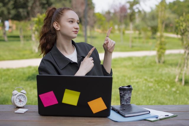 Top 12 In-Demand Freelance Skills to Keep You Ahead of the Pack