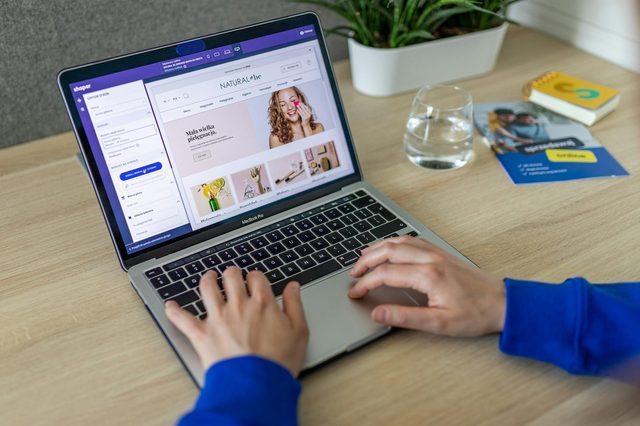 Top Shopify Statistics You Must Know in 2026