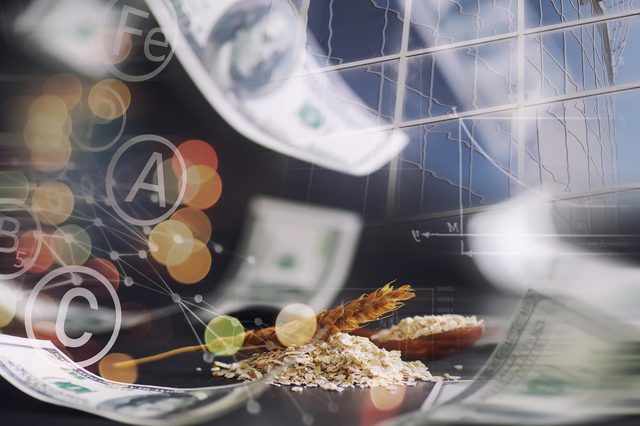 Trash AI Content - Experimental Budgets and TikTok for B2B — Ross Simmonds Unfiltered