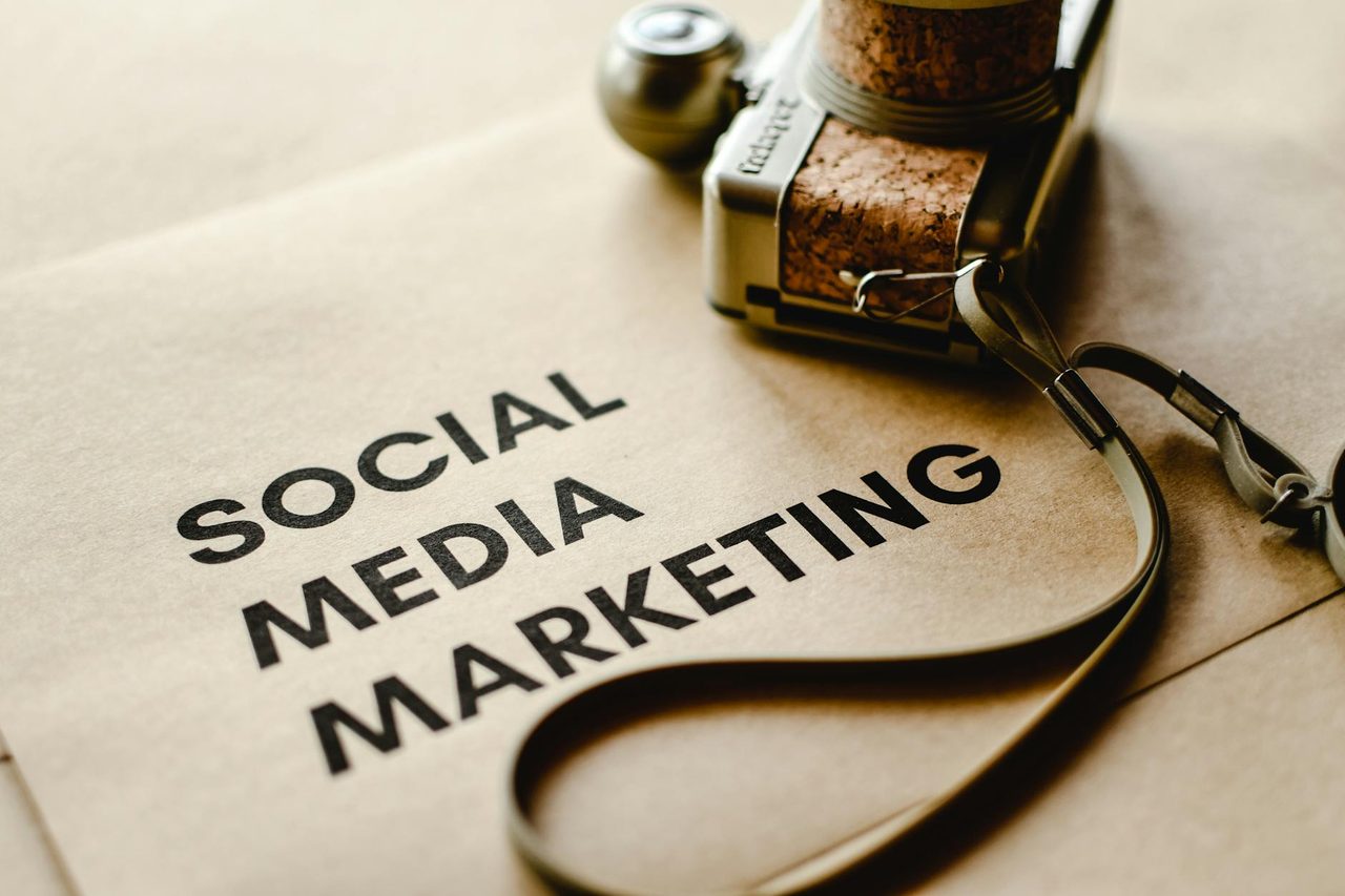 Digital Marketing vs Traditional Marketing - Заменит ли один другой?