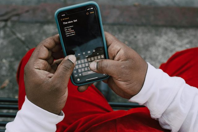 Как очеловечить текст, сгенерированный ИИ, с помощью UnAIMyText – советы и лучшие практики