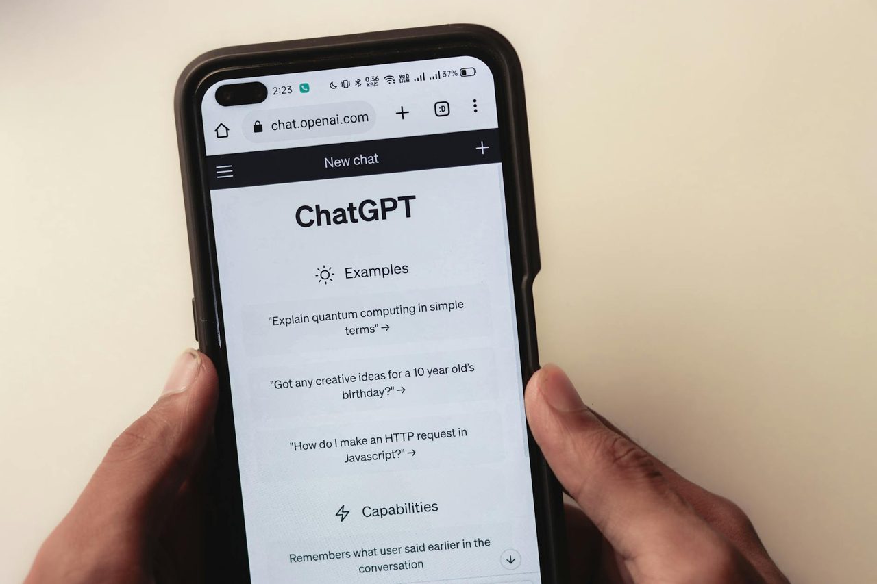 Как писать промпты для ChatGPT и других моделей ИИ - Практическое руководство