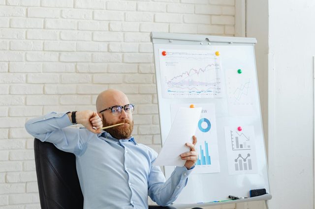 Обзор Serpstat - Стоит ли этот SEO-инструмент своих денег? Плюсы, минусы и цены
