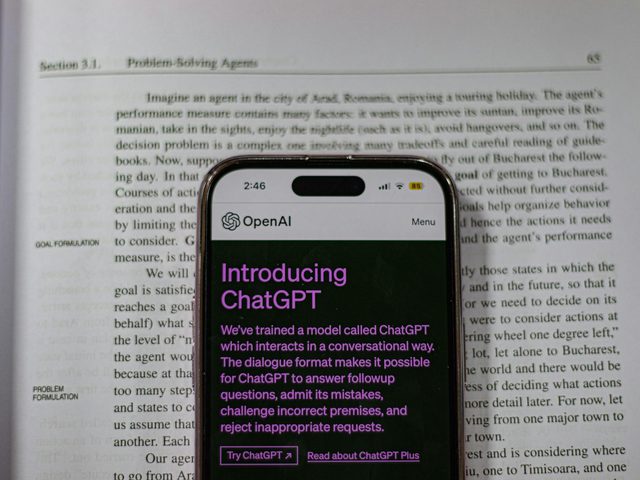 Топ 10 промптов ChatGPT для создания высококонверсионных лид-магнитов для онлайн-образования
