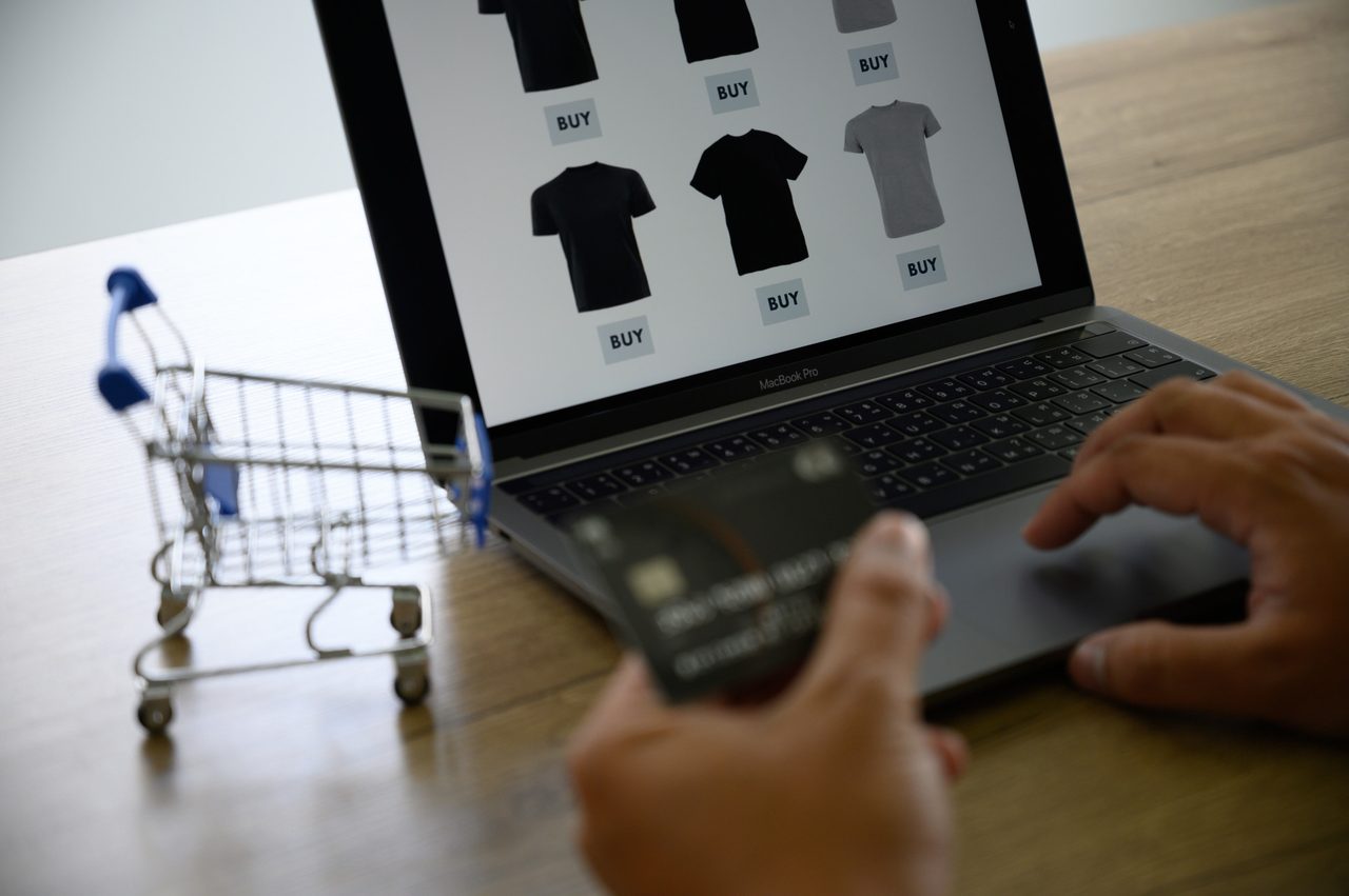 Veo 3 и Shopify — Оживите страницы ваших продуктов — Пошаговое руководство