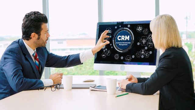 Что такое управление взаимоотношениями с клиентами (CRM) — Полное руководство для начинающих