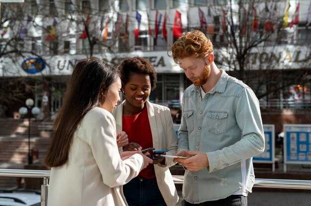 10 Simple Ways to Convert Your Visitors into Customers