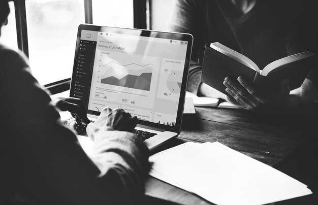 Set up a simple headline testing plan with clear KPIs