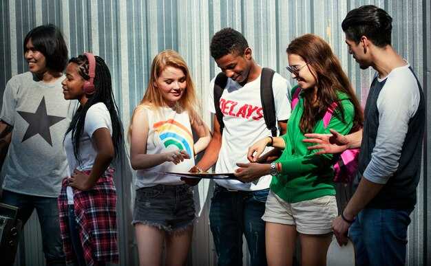 Retail Tactics: Aligning In-Store and Online Experiences for Gen Z and Millennials