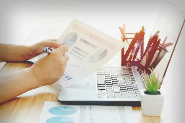 Evaluate content quality, on-page SEO, and internal links