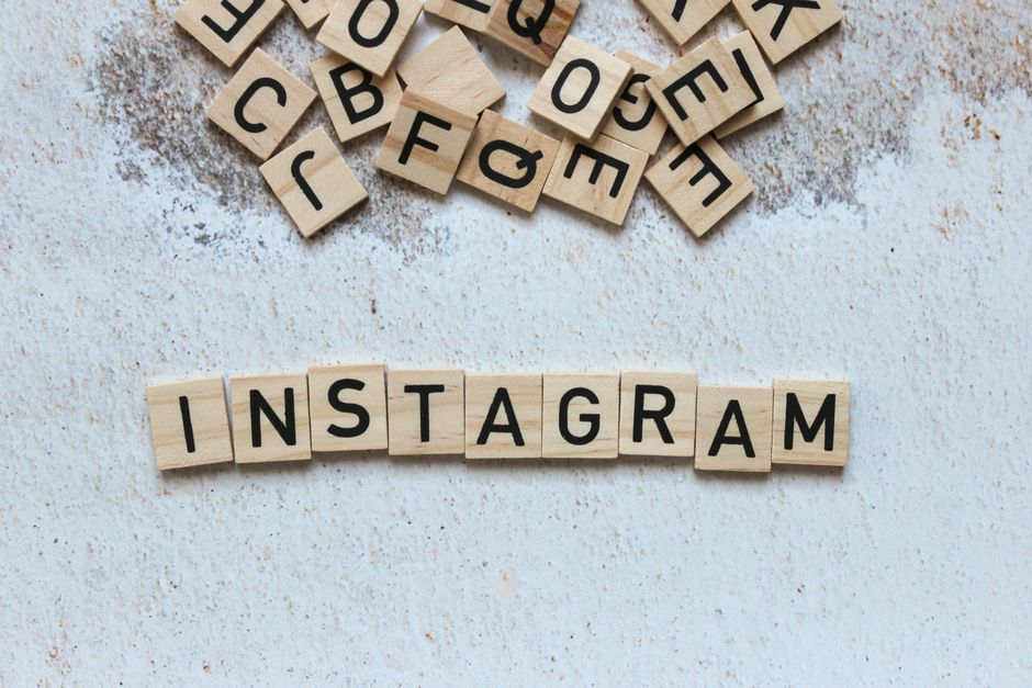 Content Signals That Drive Reach Across Reels, Feed, and Stories