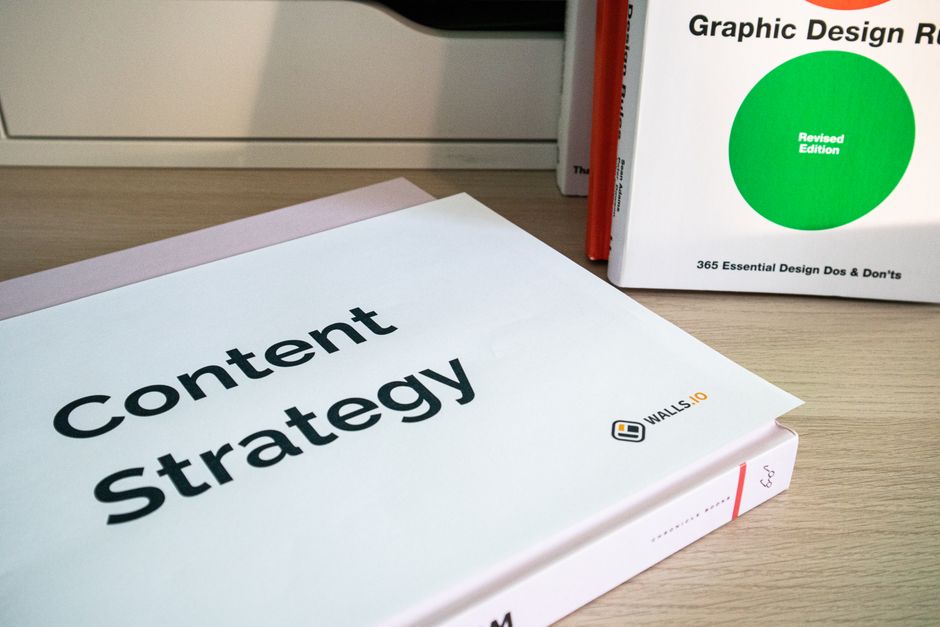 The Future of Advertising Guidebook: Essential Trends, Strategies & Tools for Modern Marketing
