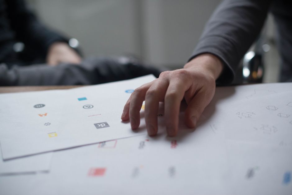 Best AI Logo Generators - 8 Options Reviewed for 2025 Best AI Logo Generators: 8 Options Reviewed for 2025