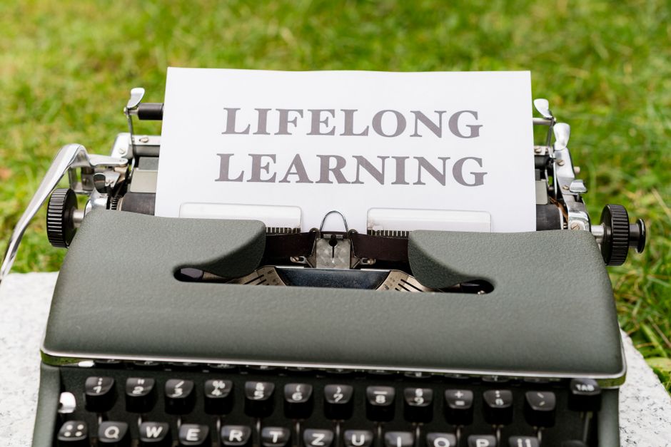 Knowledge Enthusiast: A Practical Guide to Lifelong Learning and Curiosity