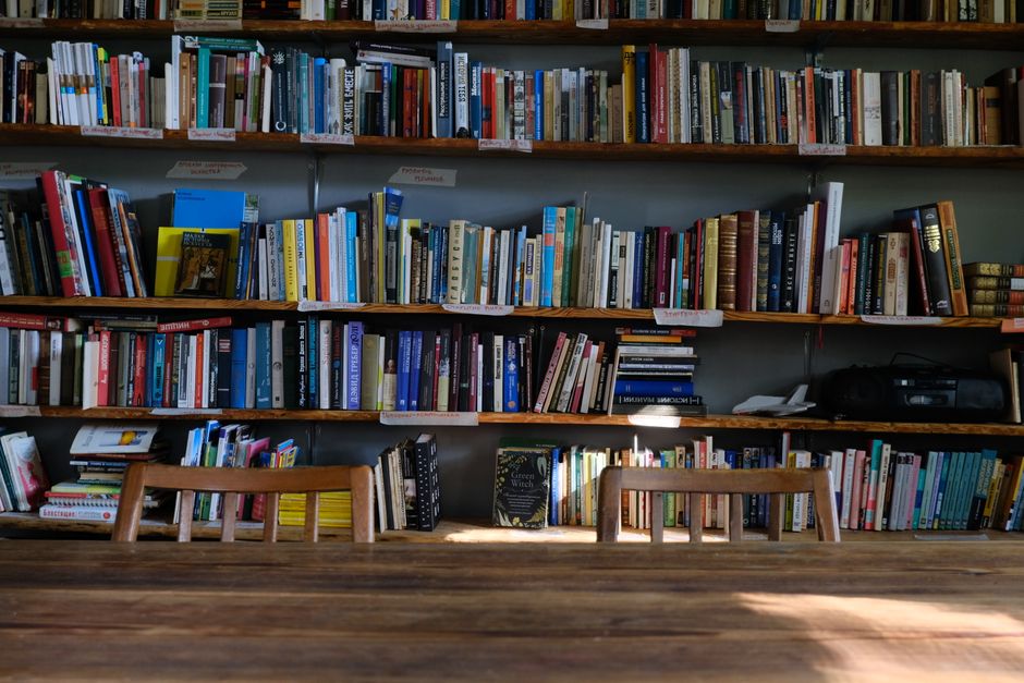 What Is a Knowledge Base? The Complete Guide What Is a Knowledge Base? The Complete Guide