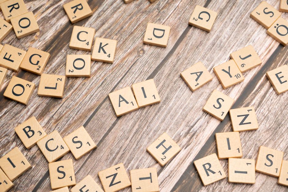 Evaluation Protocols for AI Headlines: CTR, Engagement, and Readability