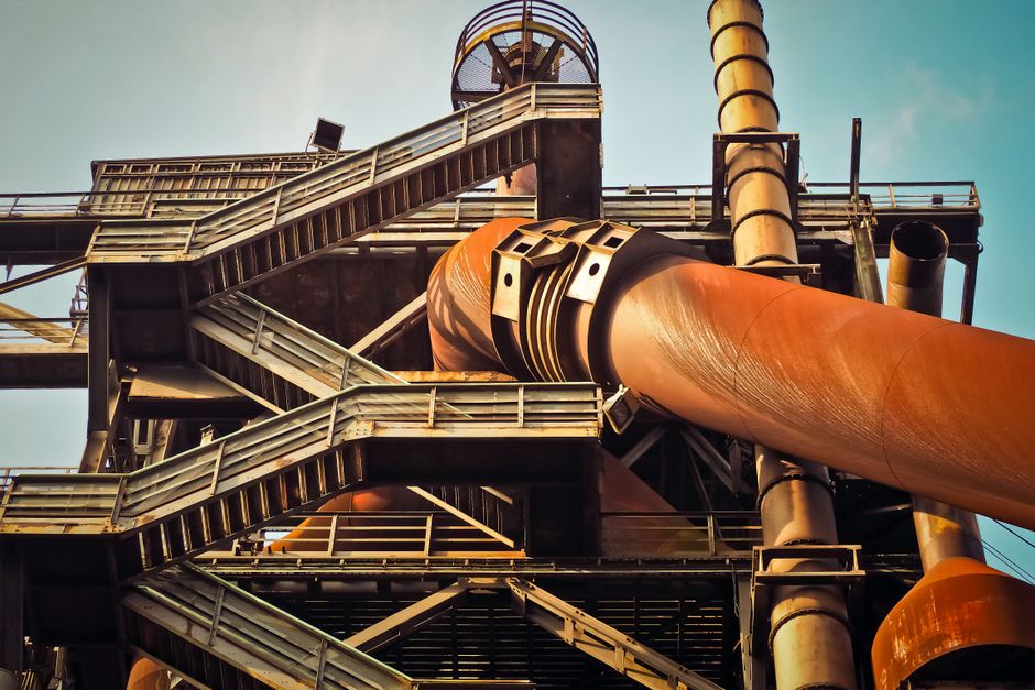 Ranking criteria and data sources for manufacturing agencies