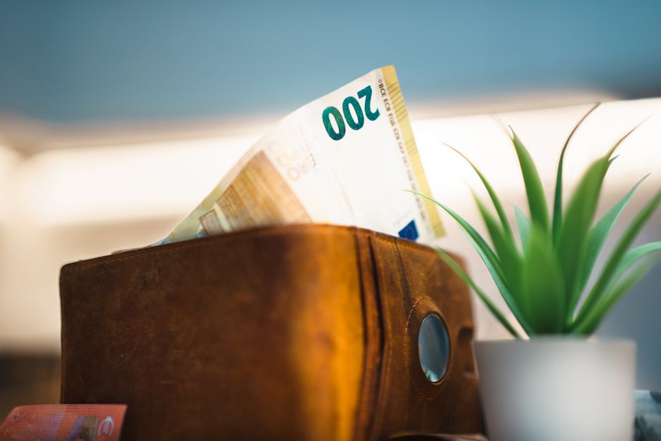 Budgeting for scale: forecasting spend for multiple locations with a template