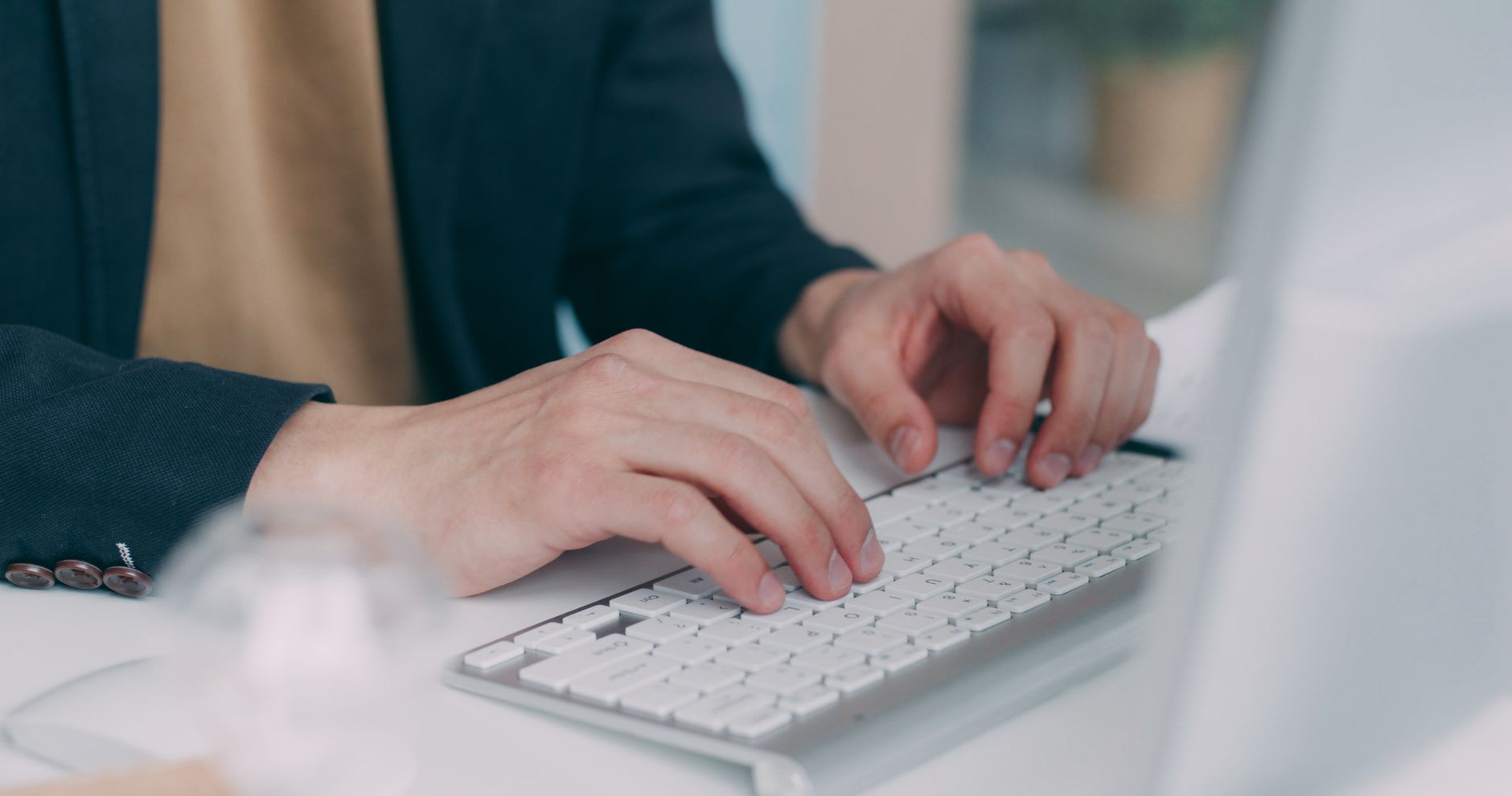 The Key Elements of a Compliant Employee Agreement