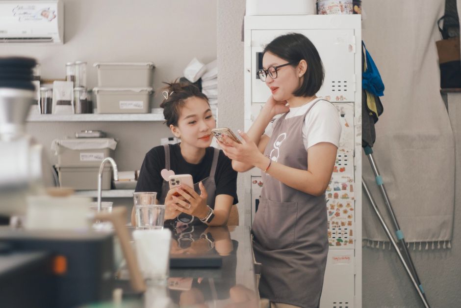 Neural Network for Baristas: 15 Practical Use Cases in Coffee Making