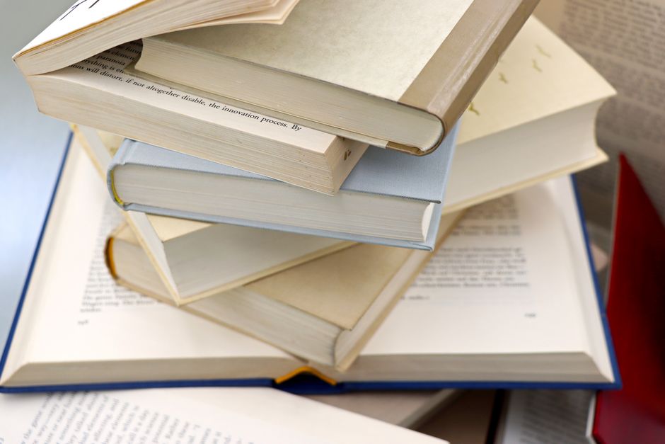 7 Must-Read Books for Data Professionals in 2025 7 Must-Read Books for Data Professionals in 2025