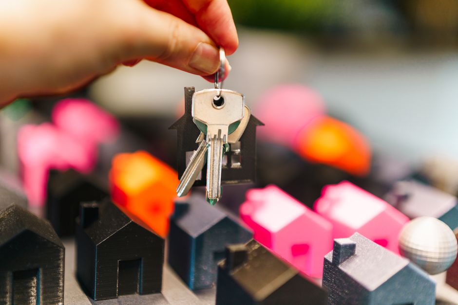 Identify audiences: buyers, users, and decision makers