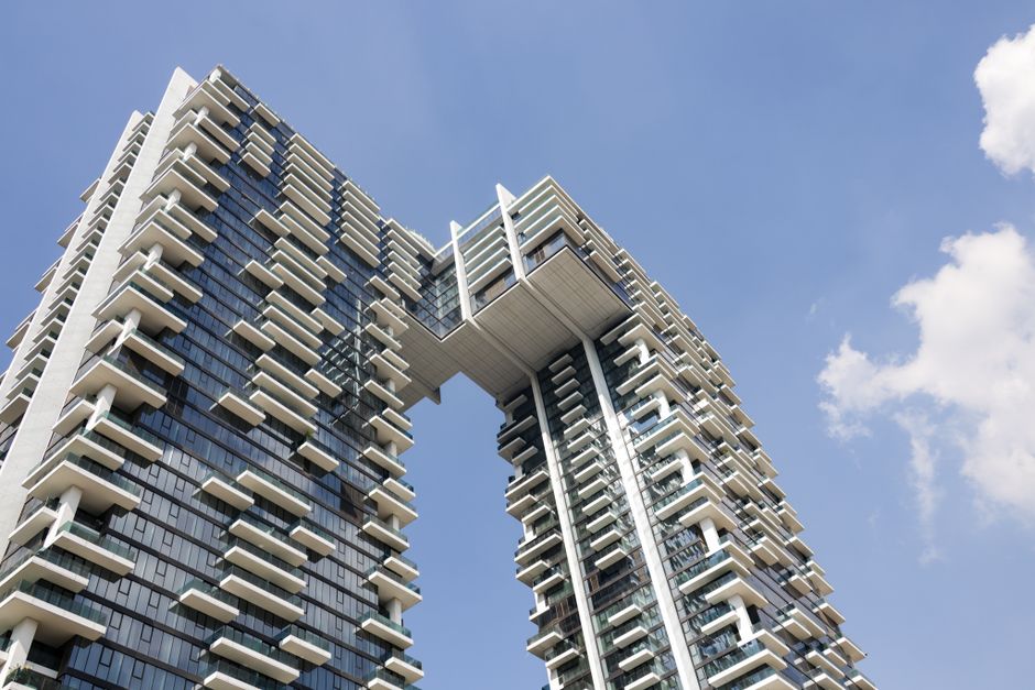 Identify Linkable Skyscraper Targets by Niche, Authority, and Content Gap