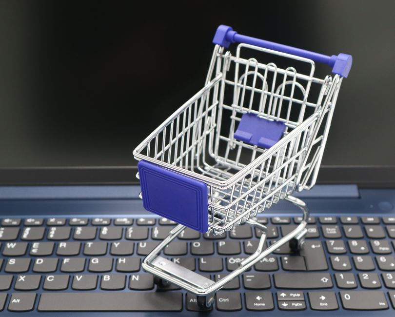 How to Compare: criteria for fit, budget, and speed to market