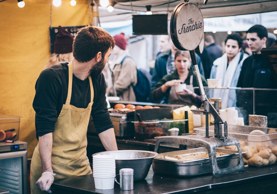 What is Retention Marketing - A Definitive Guide to Customer Retention What is Retention Marketing: A Definitive Guide to Customer Retention