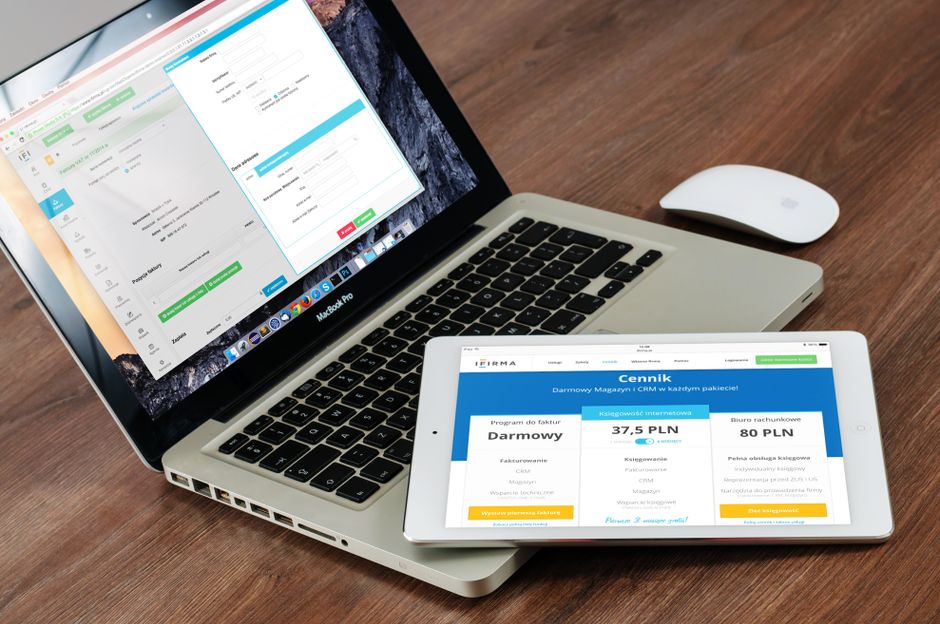 Top 10 Best CRM Software for Small Businesses in 2025 | Reviews & Comparisons
