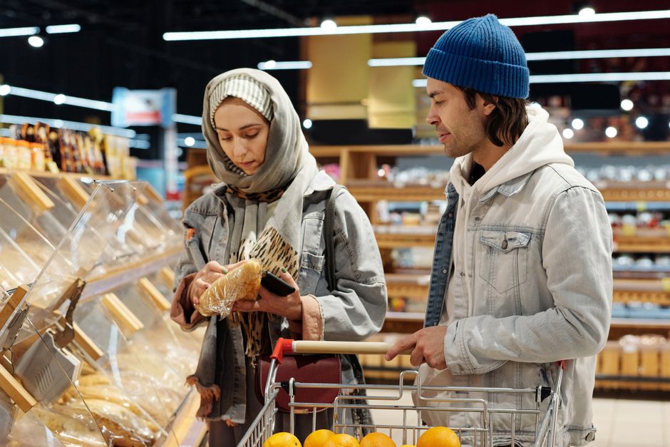 Post-Purchase Behavior: Satisfaction, Complaints, and Repeat Purchases