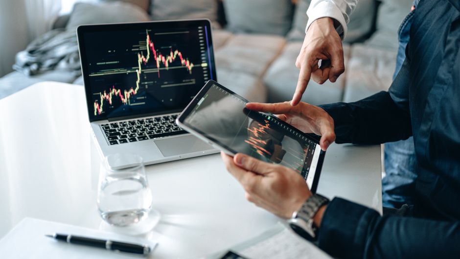 How to Use AI to Market Your Business: A Practical AI Marketing Guide