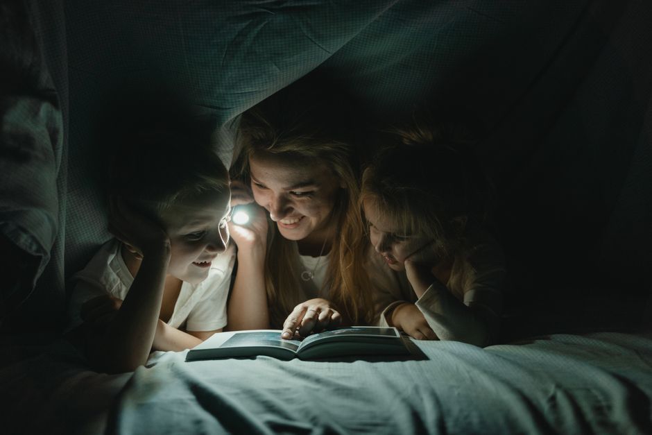 The Neuroscience of Storytelling - How Stories Engage the Brain The Neuroscience of Storytelling: How Stories Engage the Brain