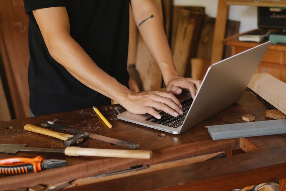 Master Google Tools You Use at Work with Online Training