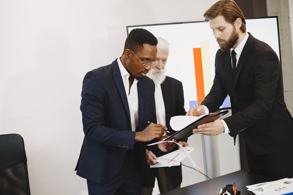 Decision Making and Problem Solving in Management