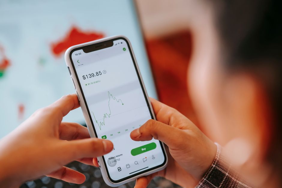 Segment and Personalize Upsell Offers by Subscriber Tier and Behavior