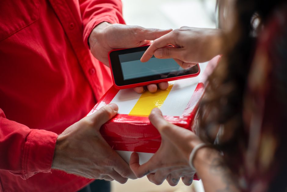 The Ultimate Guide to Digital Customer Experience (Digital CX) The Ultimate Guide to Digital Customer Experience (Digital CX)