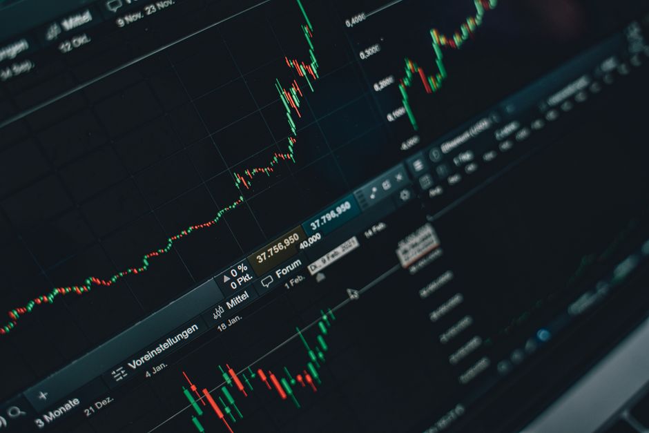 Actionable Criteria for Selecting Real-Time Attribution Platforms