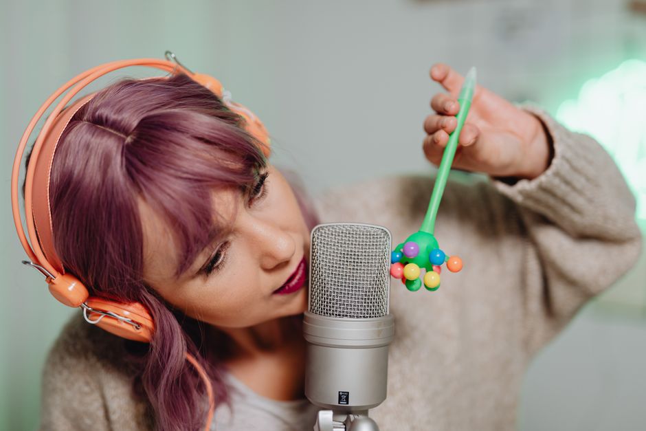 How to Create a Viral ASMR Video - Cutting Objects with Veo 3 How to Create a Viral ASMR Video: Cutting Objects with Veo 3