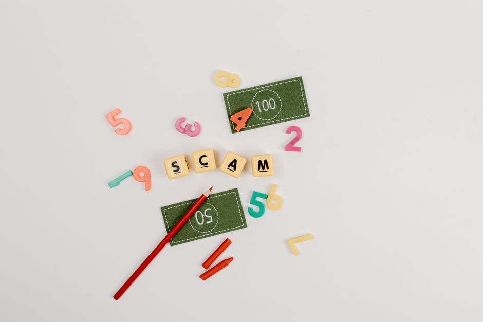 10 AI Marketing Tools: Paid vs Free — Here's What Really Works